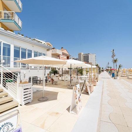 Hotel Capri 3 Stelle Superior リド・ディ・イエゾロ エクステリア 写真