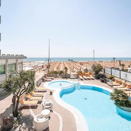 Hotel Capri 3 Stelle Superior リド・ディ・イエゾロ エクステリア 写真