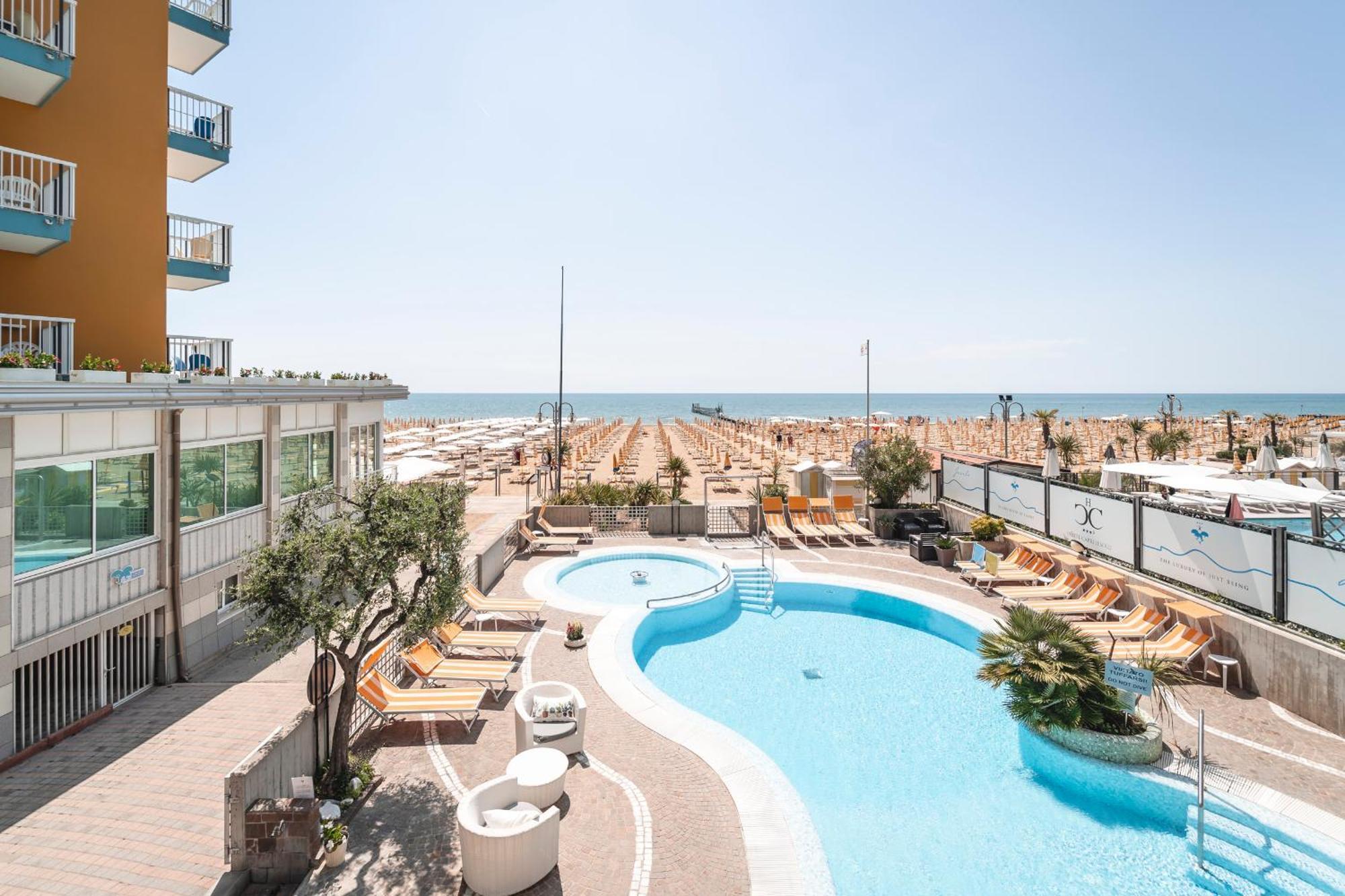 Hotel Capri 3 Stelle Superior リド・ディ・イエゾロ エクステリア 写真