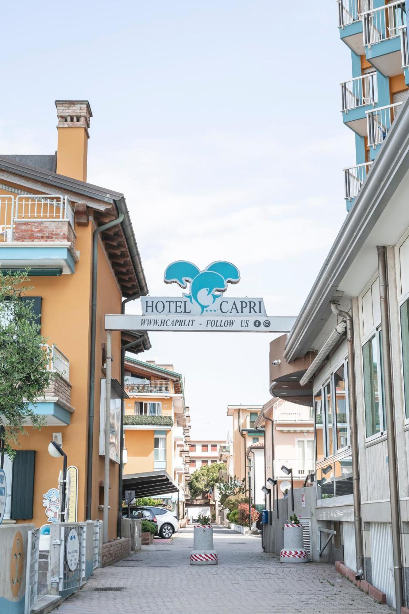 Hotel Capri 3 Stelle Superior リド・ディ・イエゾロ エクステリア 写真